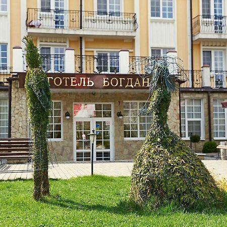 Hotel Bogdan 莫申 外观 照片