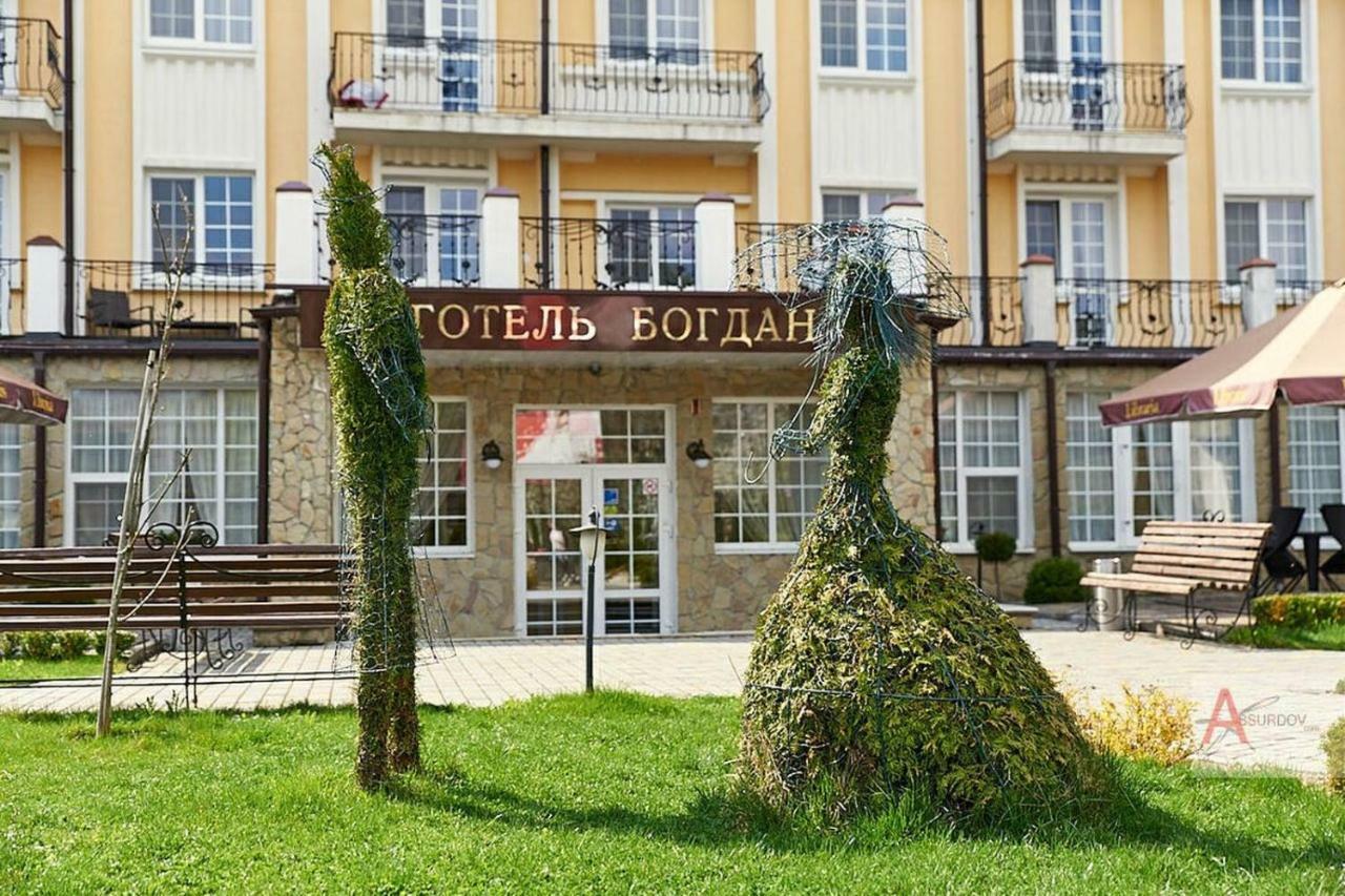 Hotel Bogdan 莫申 外观 照片