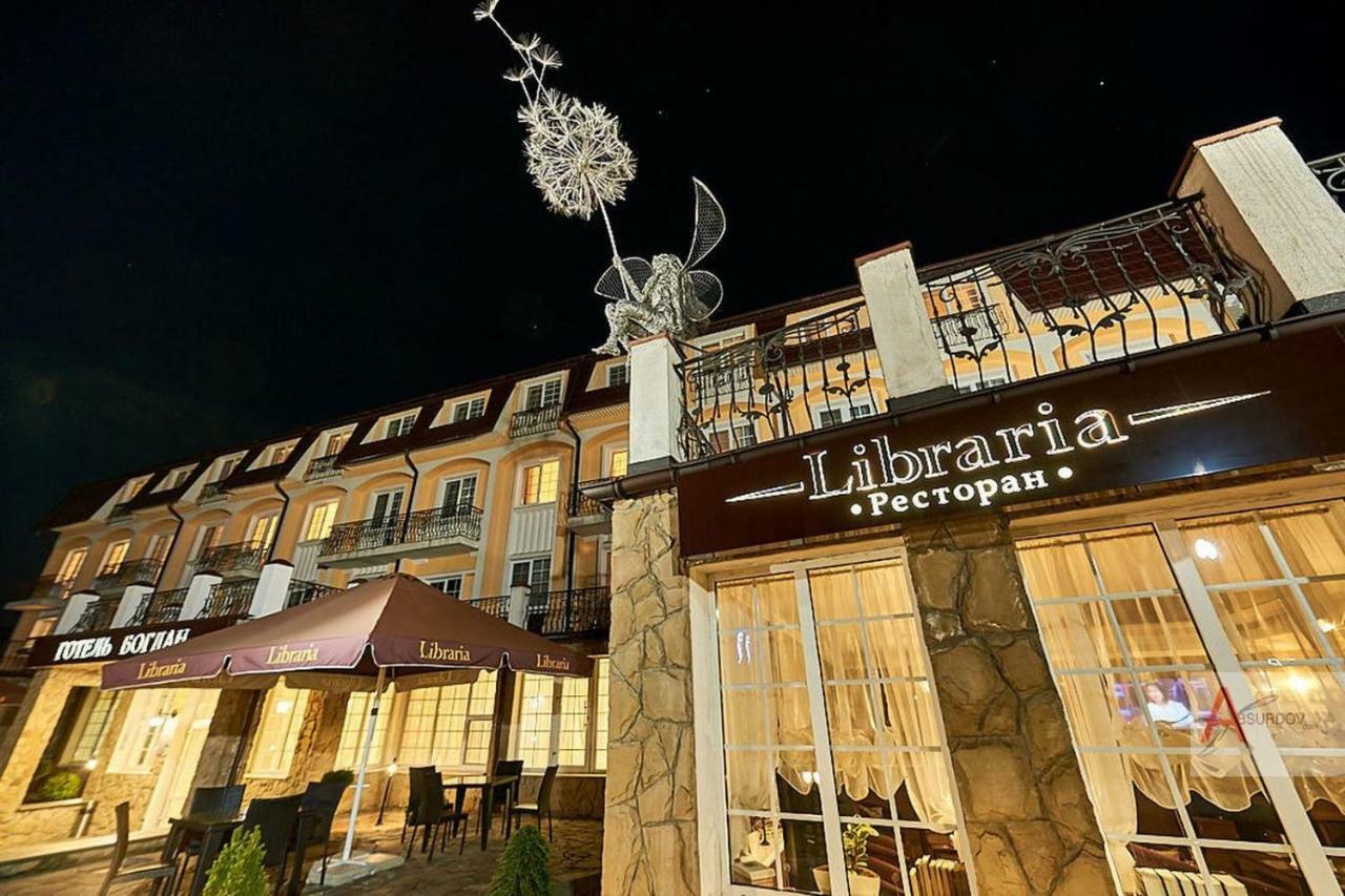 Hotel Bogdan 莫申 外观 照片
