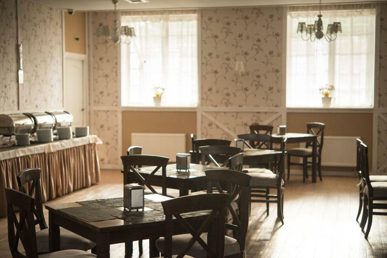 Hotel Bogdan 莫申 外观 照片